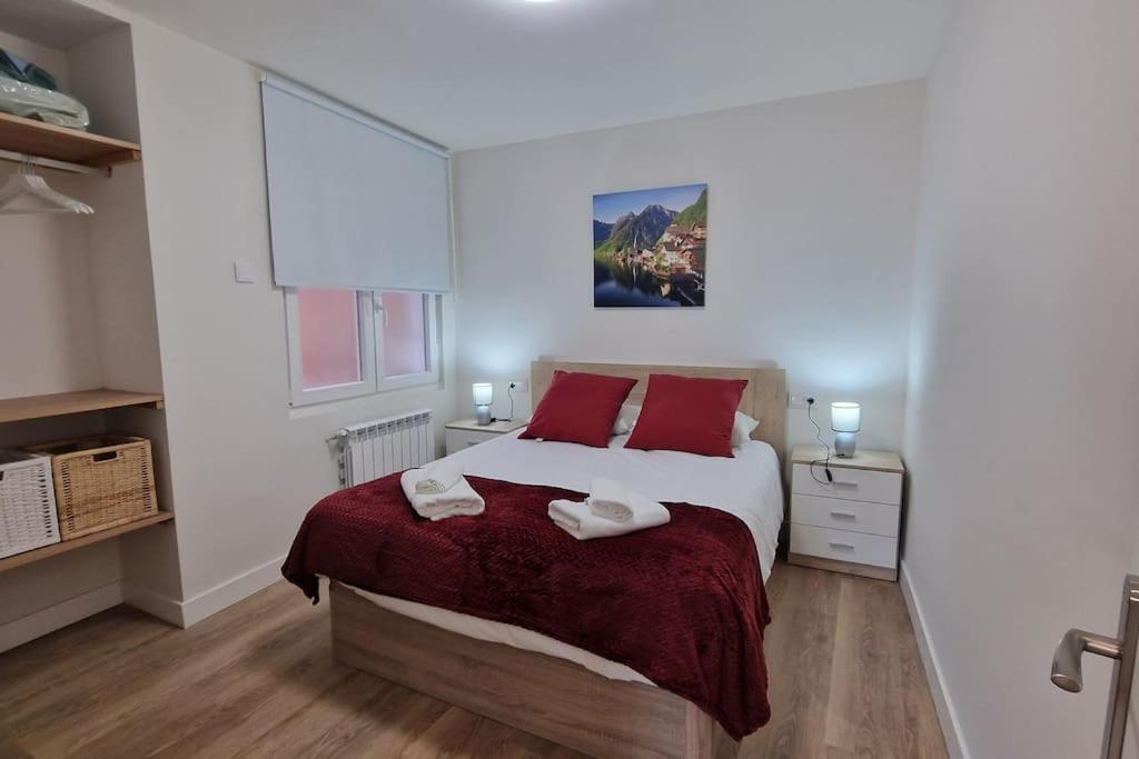 Apartamento Aires De Tineo Oviedo Exterior foto